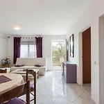 Apartman Studio *