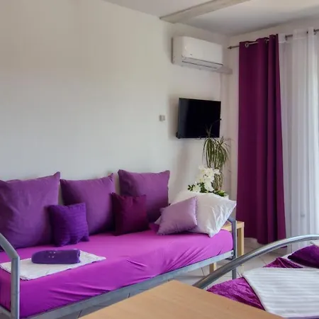 Apartman Studio *