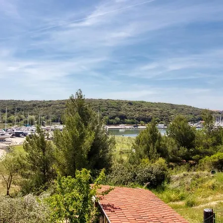 Apartman Studio Apartment *