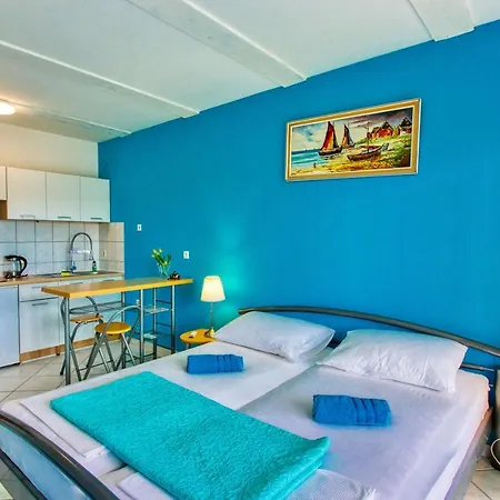 Apartment Apartman Studio Pula