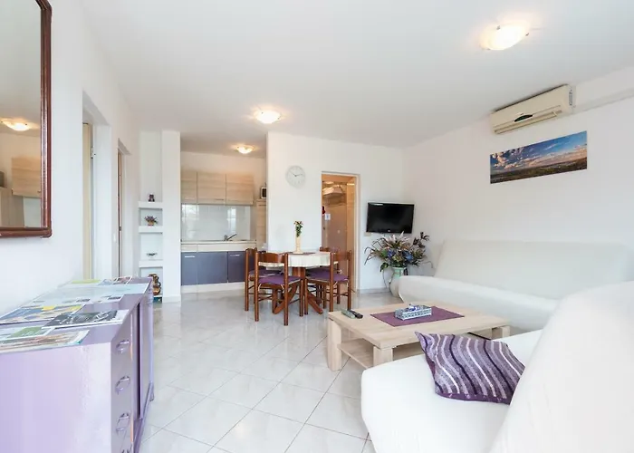 아파트 Apartman Studio *